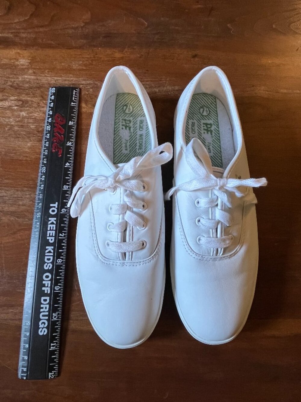 PF Flyers wms 7.5 genuine leather white shoes rigid sole NWOT